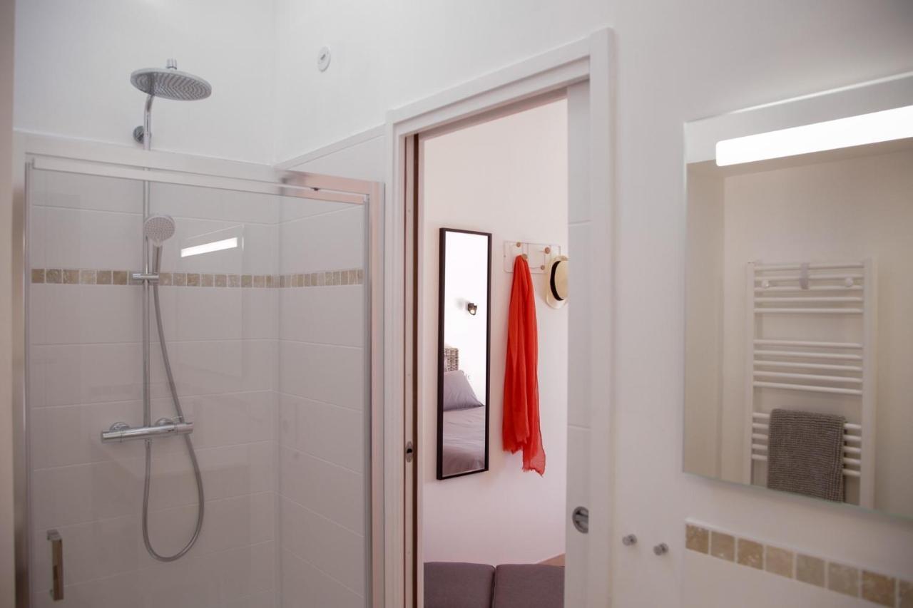 La Figue Noire Bed & Breakfast Caromb Екстериор снимка